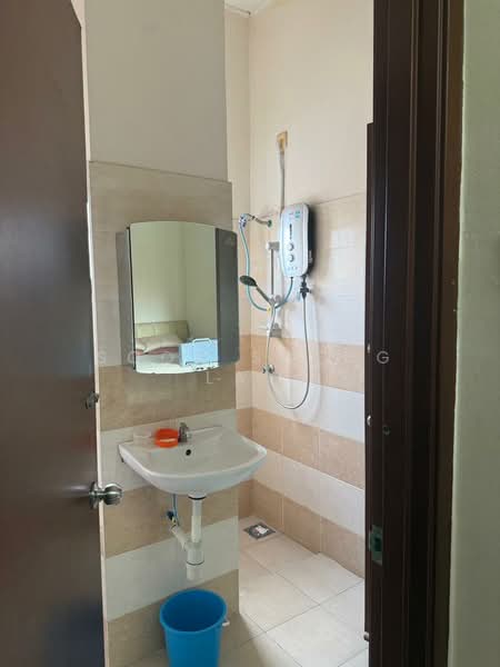 Rumah Teres 2 Tingkat untuk Dijual di Sentosa Villa (Kajang) - Soon Sheng Law - Bathroom - PropertyGuru.com.my