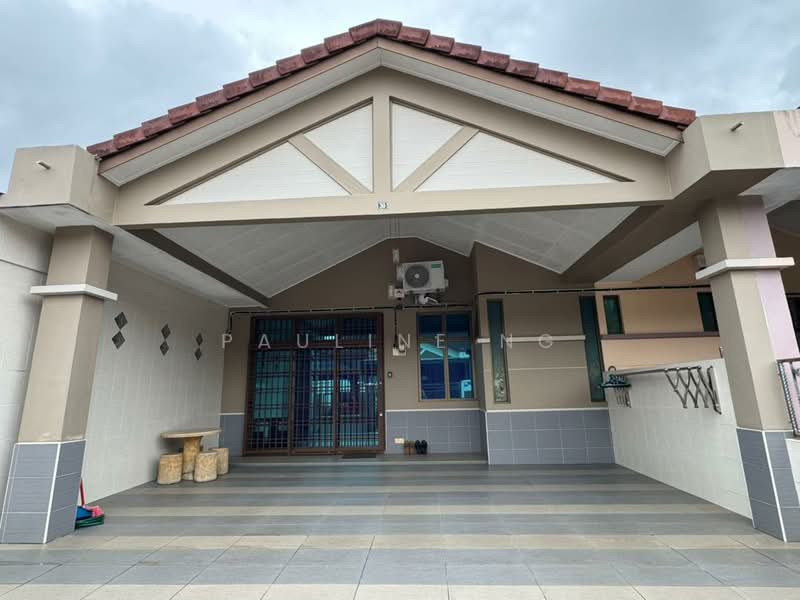 1-storey Terraced House for Rent in Taman Puteri Wangsa (Ulu Tiram) - Pauline Ng - Exterior - PropertyGuru.com.my