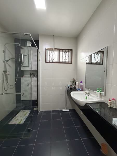 Rumah Teres 2 Tingkat untuk Dijual di Iskandar Puteri (Nusajaya) (Johor) - Benjamin Chan - Bathroom - PropertyGuru.com.my