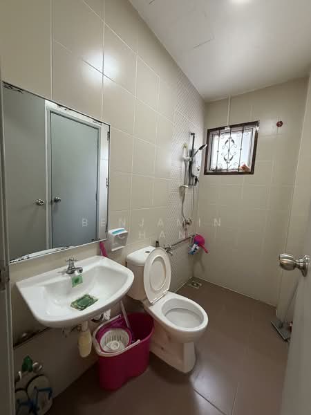 Rumah Teres 2 Tingkat untuk Dijual di Iskandar Puteri (Nusajaya) (Johor) - Benjamin Chan - Bathroom - PropertyGuru.com.my
