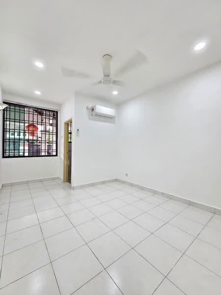 Rumah Teres 1.5 Tingkat untuk Dijual di Taman Impian Emas (Skudai) - Shawn Lim - PropertyGuru.com.my