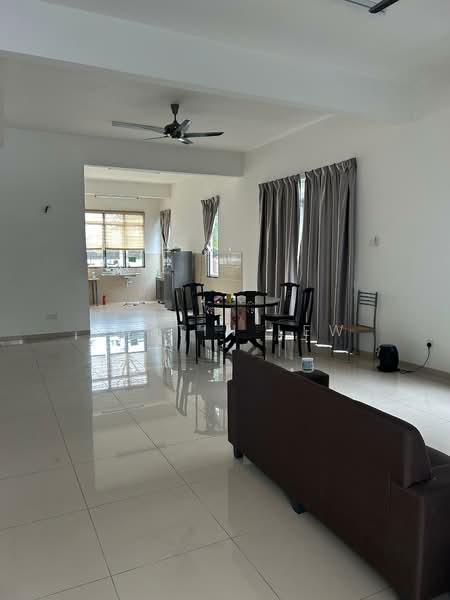 2.5-storey Terraced House for Rent in Seremban (Negeri Sembilan) - Justin Lew - Living Room - PropertyGuru.com.my