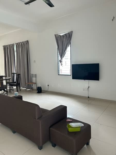 2.5-storey Terraced House for Rent in Seremban (Negeri Sembilan) - Justin Lew - Living Room - PropertyGuru.com.my