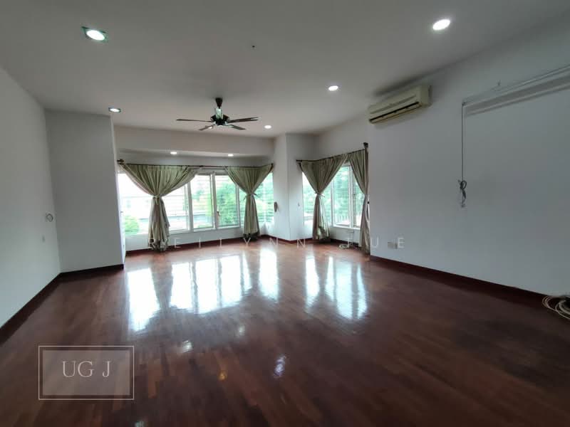 Semi-Detached House for Sale in Bandar Botanic (Klang) - Reilynn Tue - Living Room - PropertyGuru.com.my