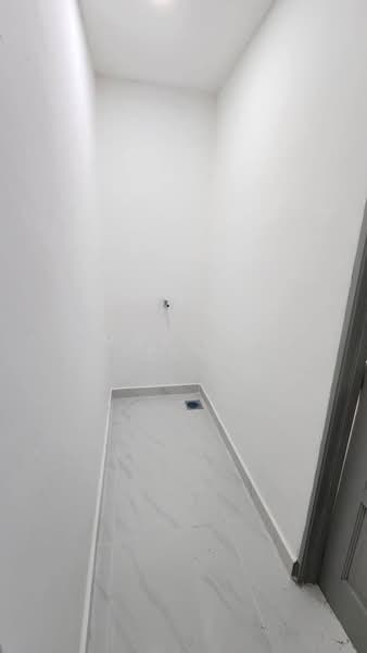 Rumah Teres 2 Tingkat untuk Dijual di Taman Titiwangsa (Kluang) - Marcus Tey - Interior - PropertyGuru.com.my