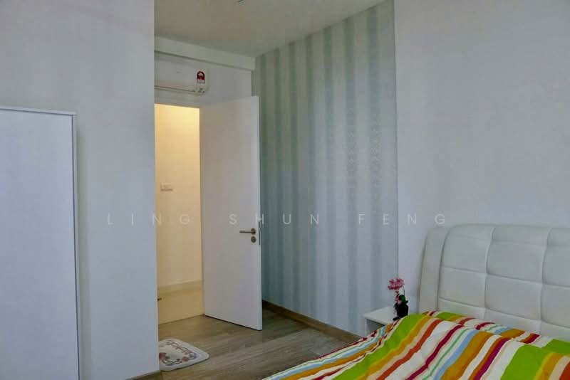 Kondominium untuk Dijual di The Fennel - Ling Shun Feng - Bedroom - PropertyGuru.com.my