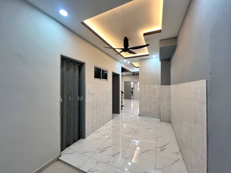 Rumah Teres 2 Tingkat untuk Dijual di Bandar Tasik Puteri (Rawang) - AIMAN ZUHDI - PropertyGuru.com.my