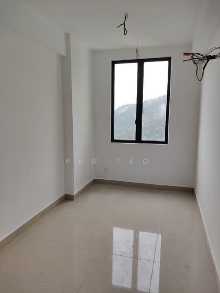 Condominium for Sale at Ramah Pavilion - Pen Teo - Small Bedroom - PropertyGuru.com.my