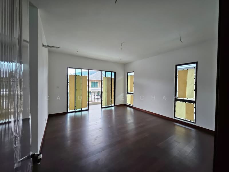 Rumah Berkembar untuk Dijual di Rawang (Selangor) - Caydence Chay - Living Room - PropertyGuru.com.my