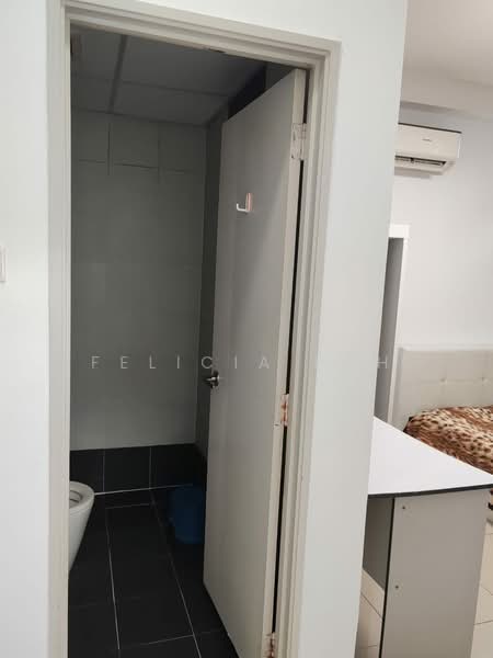 Service Residence for Rent at Centrestage Designer Suite - Felicia Poh - Bathroom - PropertyGuru.com.my