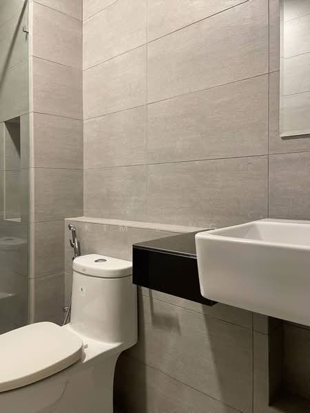 Servis Apartment untuk Disewa di The Pano - Kim Ling - Bathroom - PropertyGuru.com.my