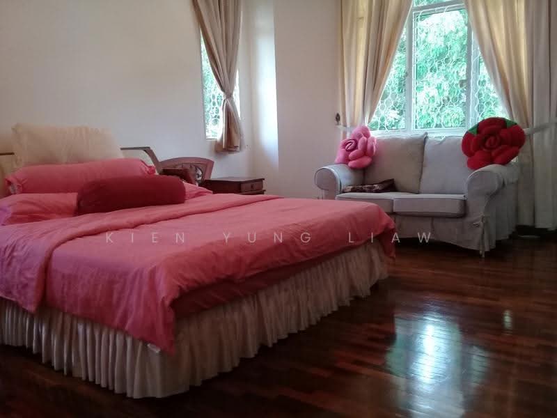 Bungalow House for Sale in Saujana Impian (Kajang) - Kien Yung Liaw - Bedroom - PropertyGuru.com.my