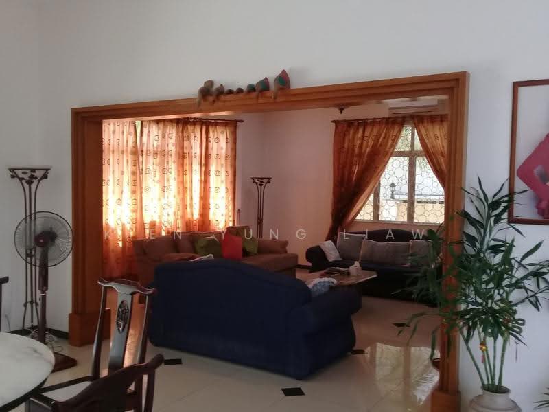 Bungalow House for Sale in Saujana Impian (Kajang) - Kien Yung Liaw - Living Room - PropertyGuru.com.my