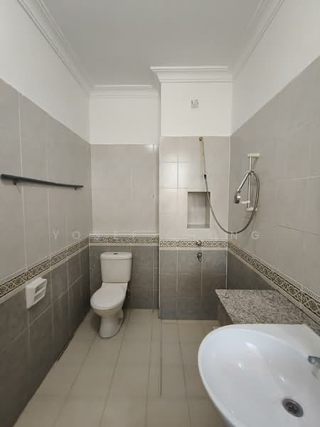 Rumah Teres 2 Tingkat untuk Dijual di Taman Sri Pulai Perdana (Skudai) - Yosef Chong - Bathroom - PropertyGuru.com.my
