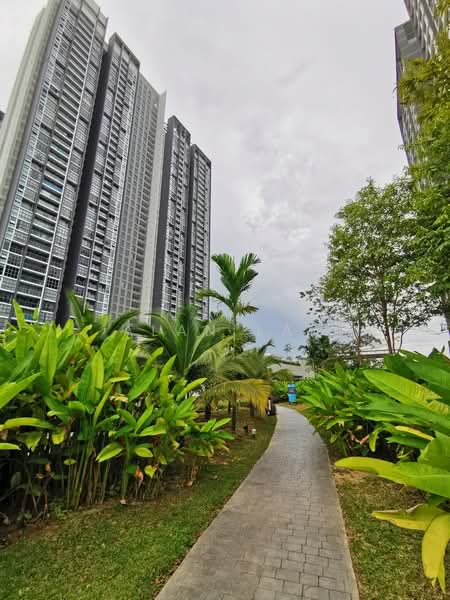 Condominium for Sale at Lakefront Residence - Alan Lai - Exterior - PropertyGuru.com.my