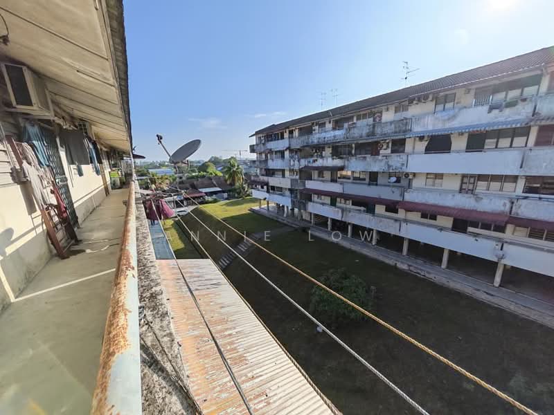 Rumah Flat untuk Dijual di Taman Daya - Jalan Bertam 1, 10 and 16 - Annie Low - Exterior - PropertyGuru.com.my