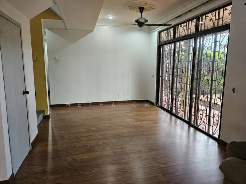 2-storey Terraced House for Sale in Ampang (Selangor) - Hetha Chan - Living Room - PropertyGuru.com.my