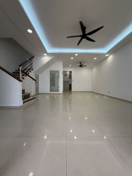 Rumah Teres 2 Tingkat untuk Disewa di Sunway Spk (Kuala Lumpur) - JACKY CHONG - Living Room - PropertyGuru.com.my