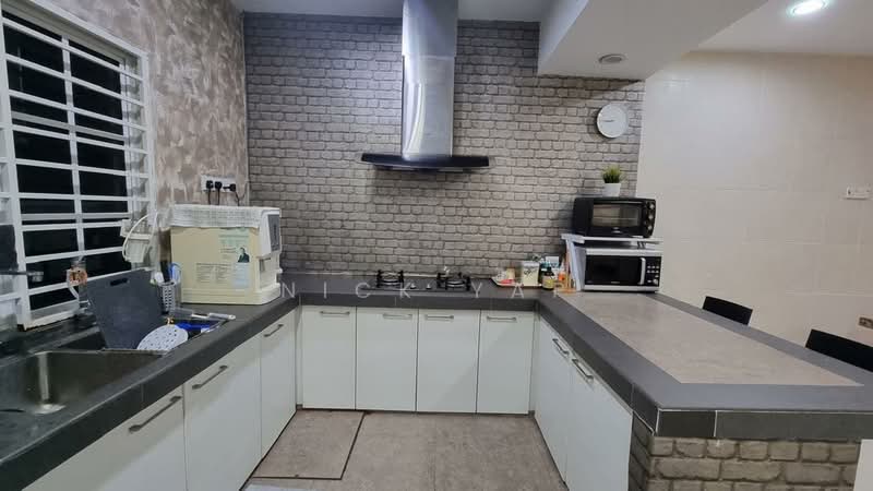2-storey Terraced House for Sale in Taman Bukit Suria II (Cheras) - Nick Yap - Kitchen - PropertyGuru.com.my