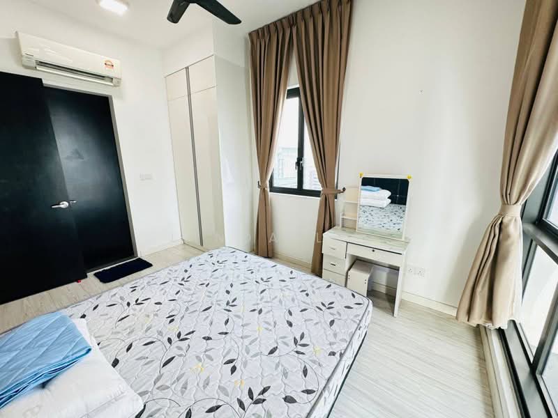 Service Residence for Rent at Setia Sky 88 - Linda Lee - Bedroom - PropertyGuru.com.my