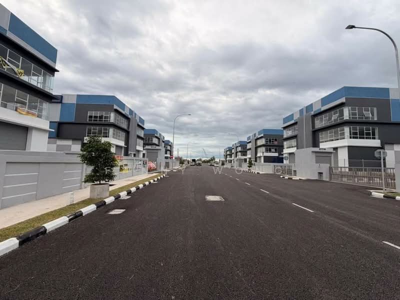 Semi-D Factory for Sale in Taman Industri Balakong Jaya (Balakong) - Fanny Wong - Exterior - PropertyGuru.com.my