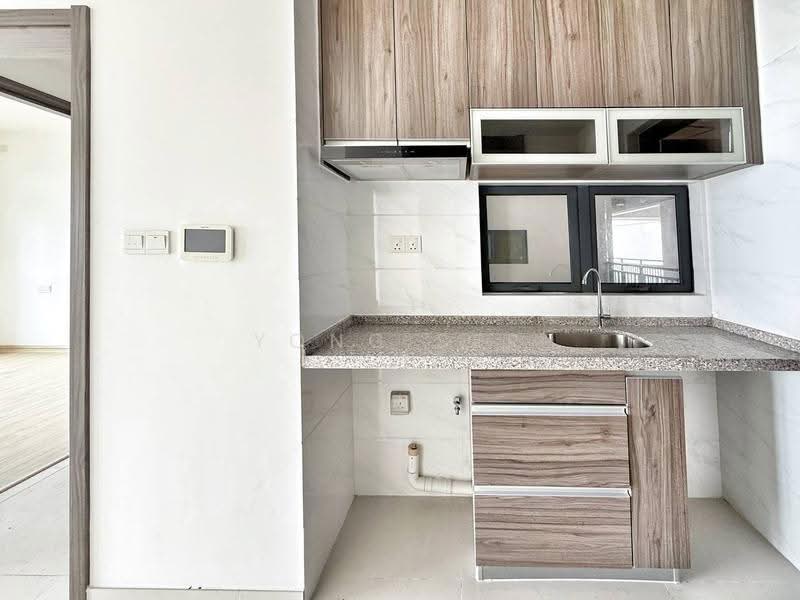 Apartment for Sale at Starview Bay @ Forest City - Yong Ser - Kitchen - PropertyGuru.com.my