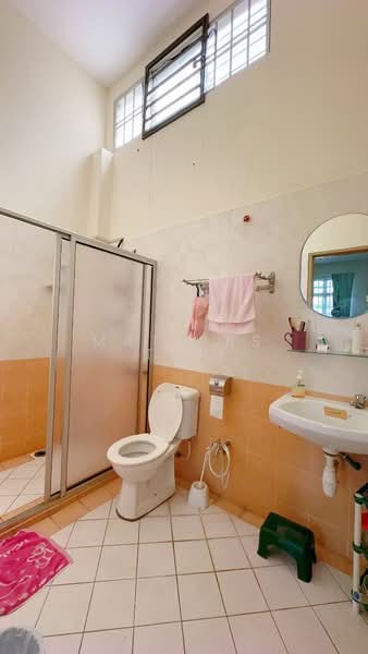 2-storey Terraced House for Sale in Taman Semabok Perdana (Semabok) - Mathias Tan - Bathroom - PropertyGuru.com.my