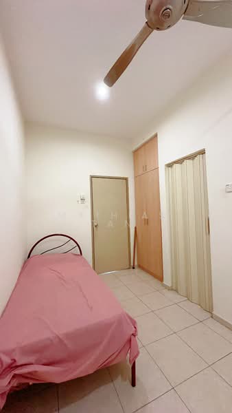 2-storey Terraced House for Sale in Taman Semabok Perdana (Semabok) - Mathias Tan - Bedroom - PropertyGuru.com.my