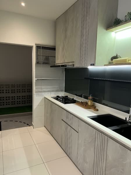Pangsapuri untuk Dijual di PSV 1 Residences @ Platinum South Valley - Jack Lee - Kitchen - PropertyGuru.com.my