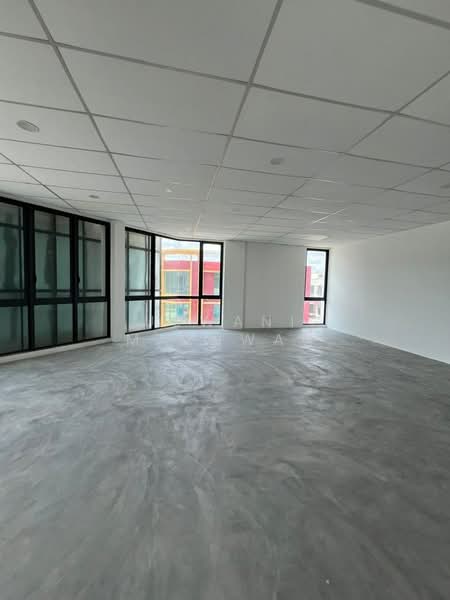 Kedai / Pejabat untuk Disewa di Hulu Langat (Selangor) - Uswani Mazuwan - Interior - PropertyGuru.com.my