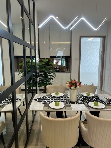 Kondominium untuk Dijual di Kuchai Sentral - Jack Lee - Dining Room - PropertyGuru.com.my