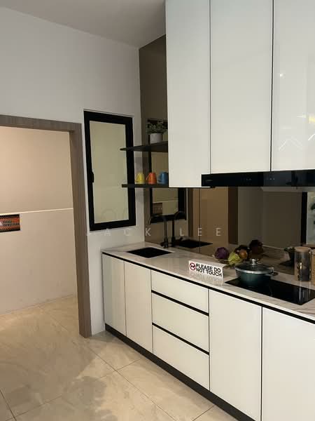 Kondominium untuk Dijual di Ambience Residence - Jack Lee - Kitchen - PropertyGuru.com.my