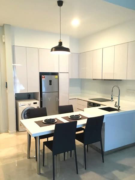 Service Residence for Sale at Vogue Suites One - Lynn SL - Dining and Kitchen - PropertyGuru.com.my