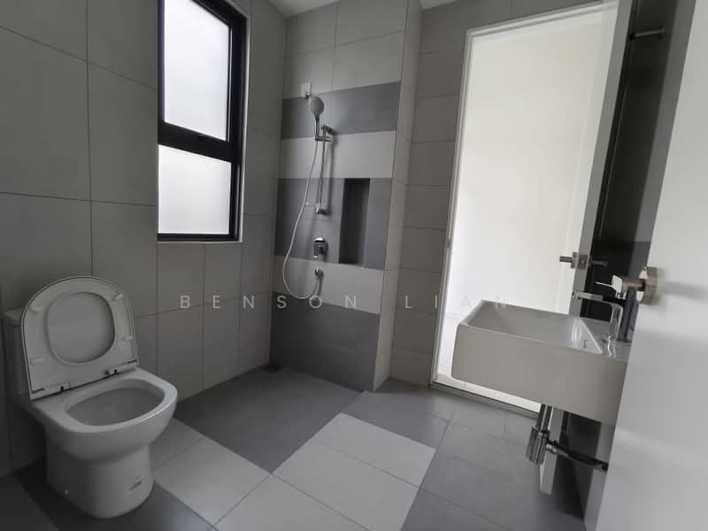 2-storey Terraced House for Rent in Sungai Buloh (Selangor) - Benson Lian - Bathroom - PropertyGuru.com.my