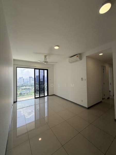 Service Residence for Rent at United Point (Residensi Berpadu) - ChaoLim . - Living Room - PropertyGuru.com.my