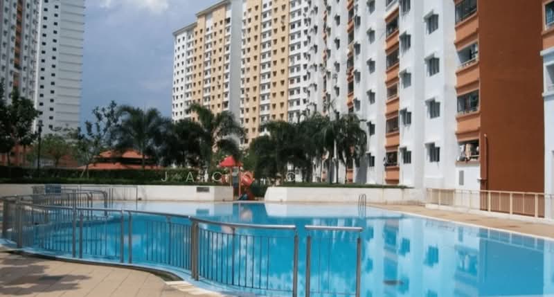 Rumah Flat untuk Disewa di Flora Damansara Flat - Jack Chan - Exterior - PropertyGuru.com.my