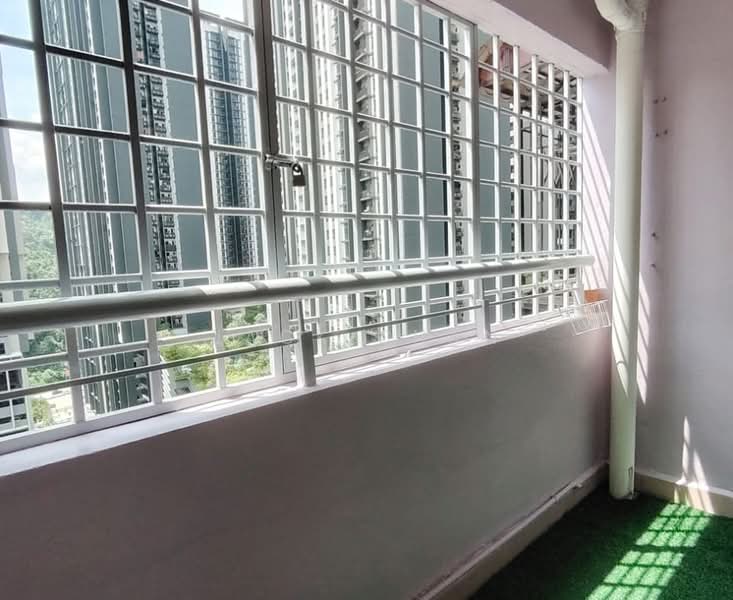 Rumah Flat untuk Disewa di Flora Damansara Flat - Jack Chan - Balcony - PropertyGuru.com.my
