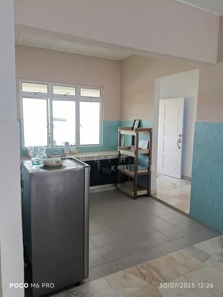 Condominium for Sale at Laguna Condo Resort - Kenneth Kok Sui Kuin - Kitchen - PropertyGuru.com.my