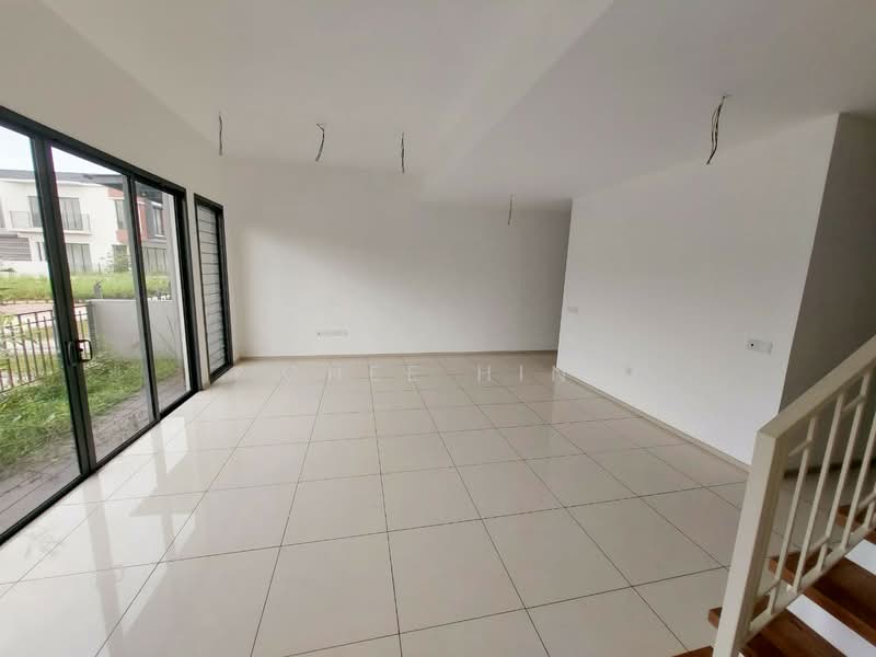 2-storey Terraced House for Rent in Elmina (Shah Alam) - Chee Hin - Living Room - PropertyGuru.com.my