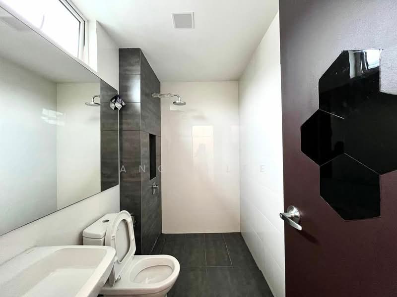 Rumah Banglo untuk Disewa di Masai (Johor) - Angel Lee - Bathroom - PropertyGuru.com.my