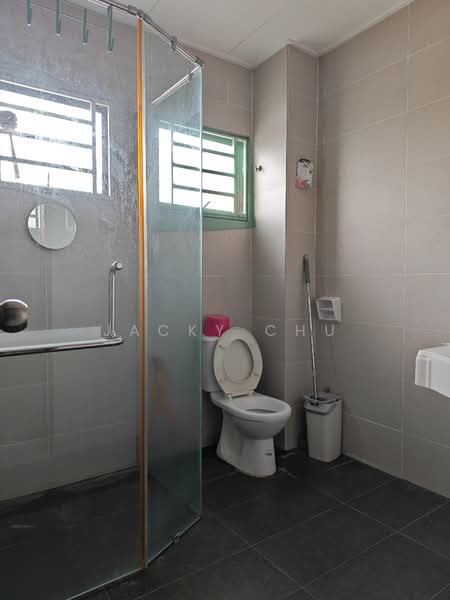 Terraced House for Sale in Bandar Puteri Klang (Klang) - Jacky Chu - Bathroom - PropertyGuru.com.my
