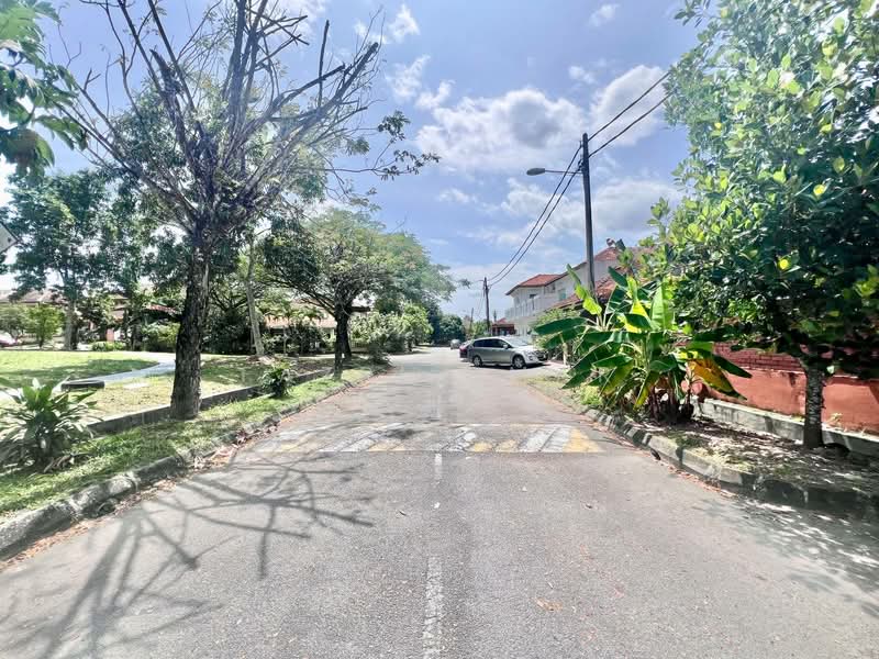 Semi-Detached House for Sale in Bandar Bukit Mahkota (Bangi) - Fazri Omar - Exterior - PropertyGuru.com.my