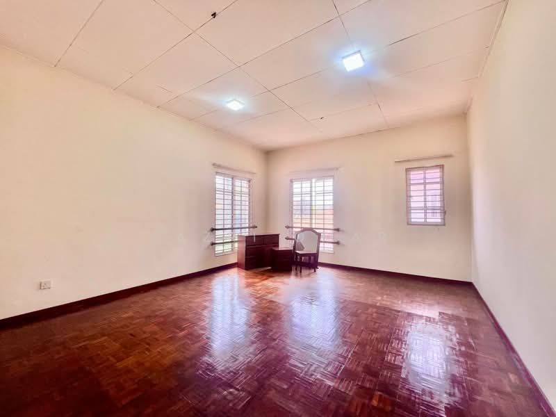 Semi-Detached House for Sale in Bandar Bukit Mahkota (Bangi) - Fazri Omar - Interior - PropertyGuru.com.my