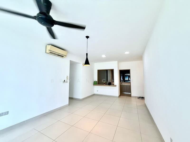 Servis Apartment untuk Dijual di Aragreens - Bryan Chan - Living Room - PropertyGuru.com.my