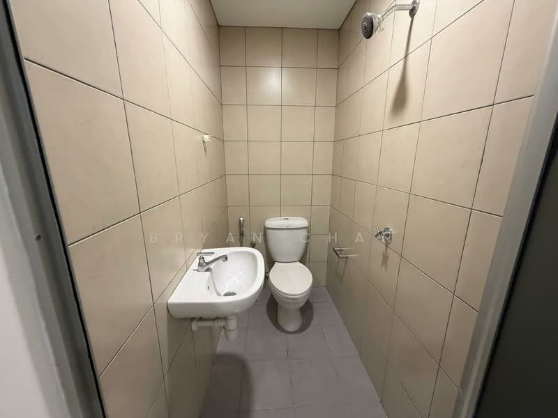 Servis Apartment untuk Dijual di Aragreens - Bryan Chan - Bathroom - PropertyGuru.com.my