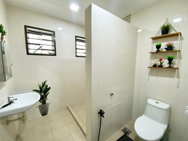 Rumah Teres 2 Tingkat untuk Dijual di TTDI Grove (Kajang) - Mahirah . - Bathroom - PropertyGuru.com.my