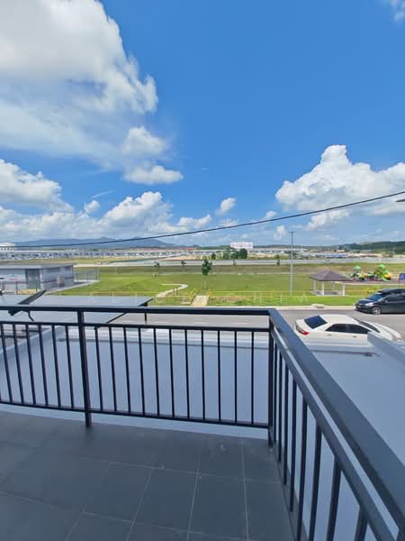 2.5-storey Terraced House for Rent in Pontian (Johor) - Alice Chia - Balcony - PropertyGuru.com.my