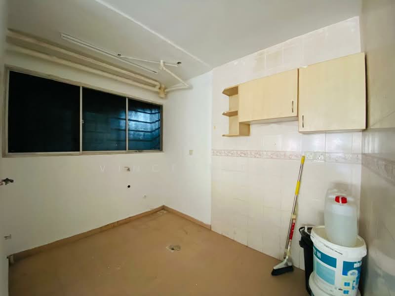 Apartment for Rent at Flora Damansara Apartment - Vincent Tan - Kitchen - PropertyGuru.com.my