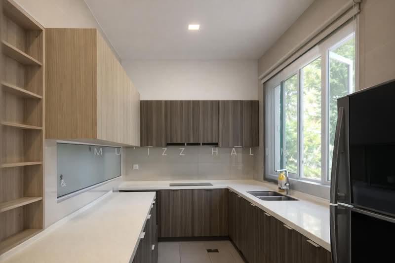 Bungalow for Rent in Cyber 11 (Cyberjaya) - Mu'izz Halim - Kitchen - PropertyGuru.com.my