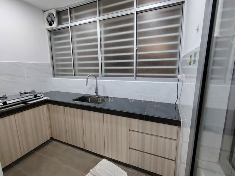 Kondominium untuk Disewa di Platinum OUG Residence - Chun Wei Wei - Kitchen - PropertyGuru.com.my